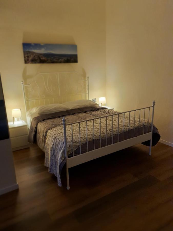 Opera Home Naples Luaran gambar